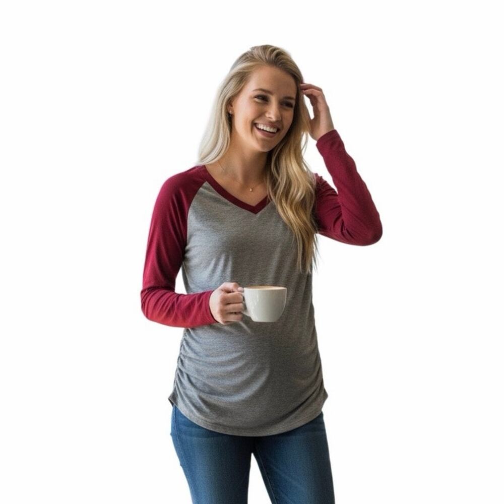 Oakgarden Women’s Long Sleeve Shirt Size Small Gray With Red Sleeves